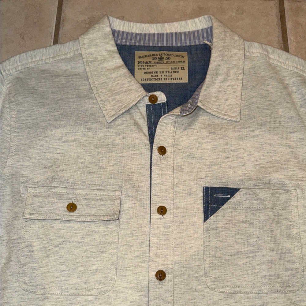 Faconnable light Gray Button-Up Shirt with Blue Accents